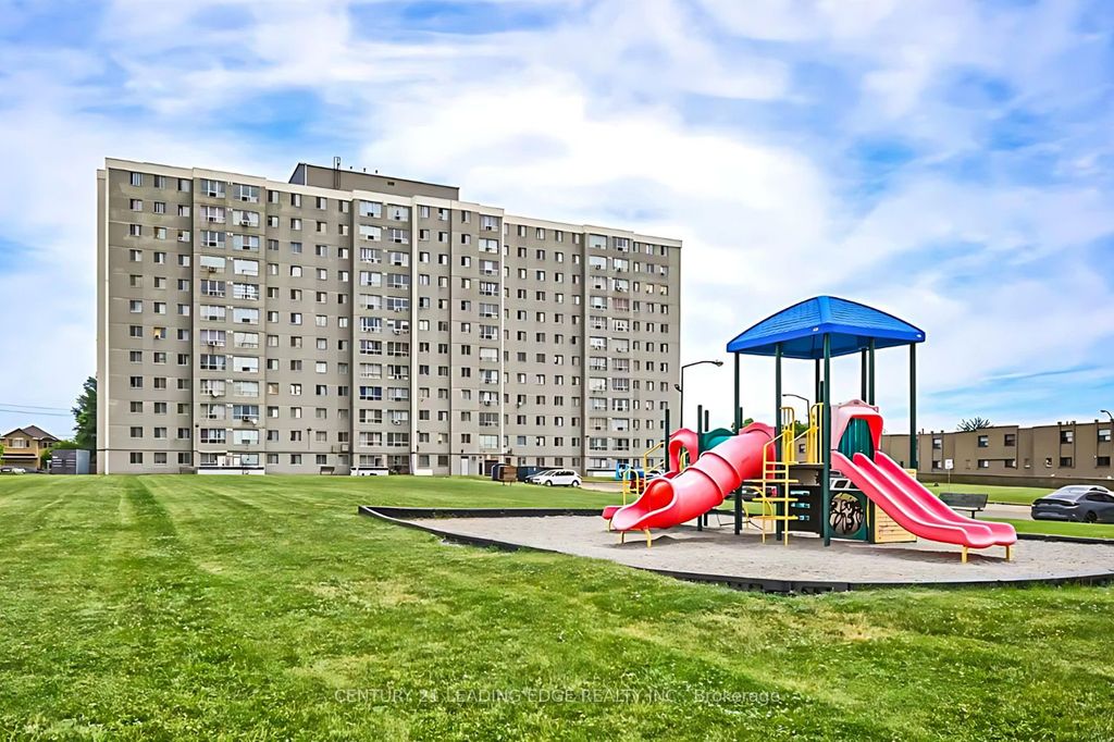 Photo of 940 Caledonia Road #611, Toronto, ON M6B 2G8 (MLS # W12592830)