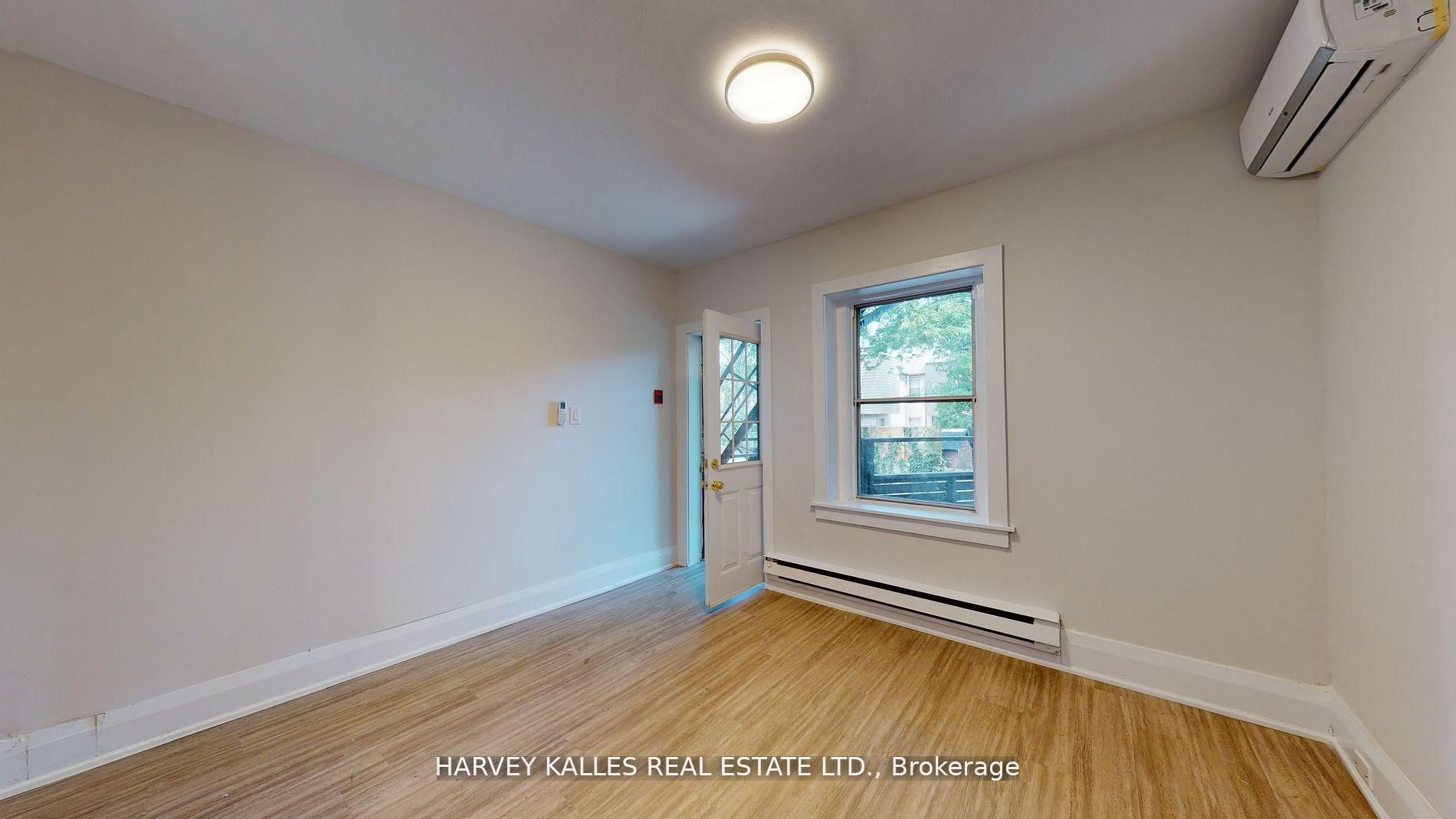 1065 Bathurst Street 1