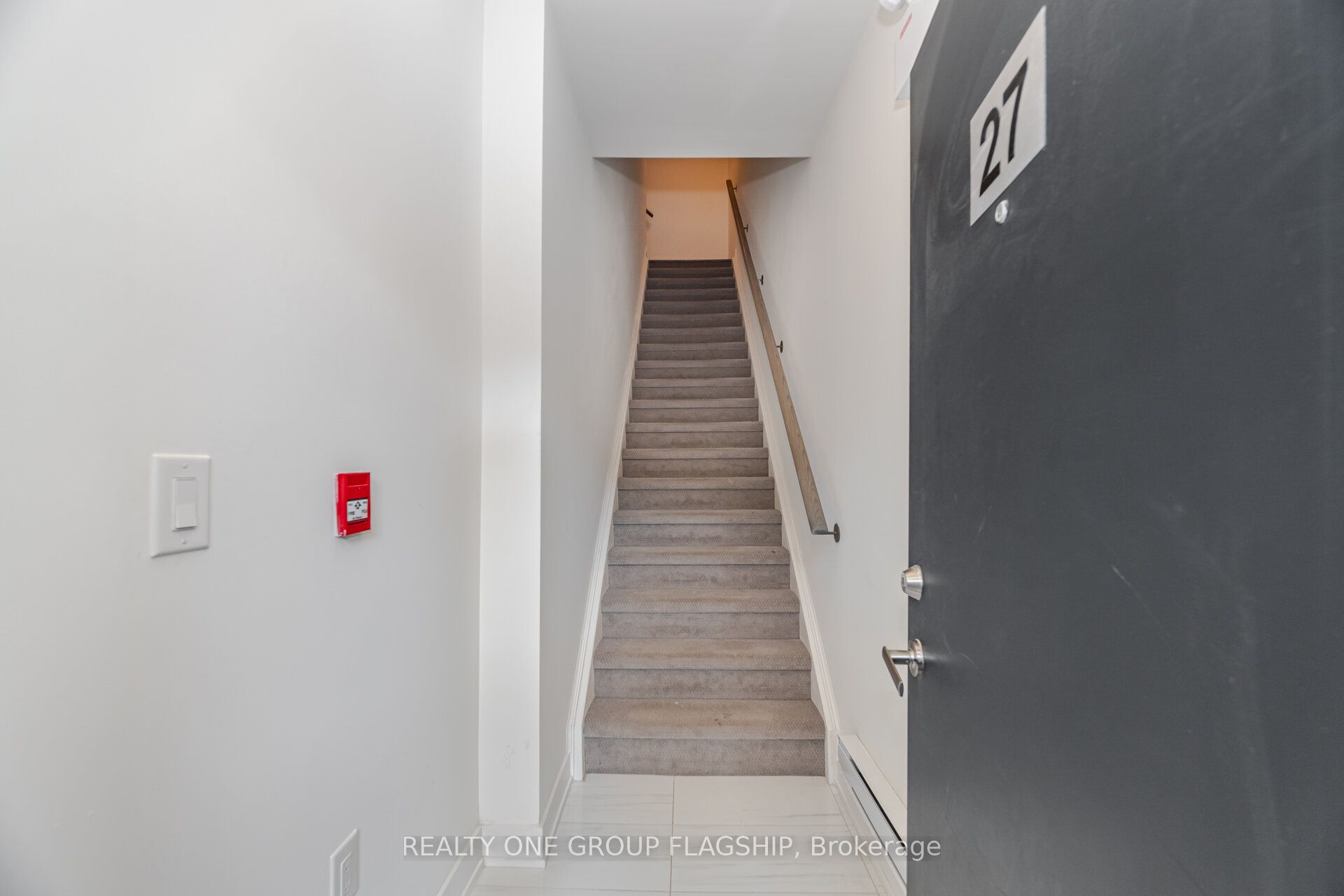 3476 Widdicombe Way W 27