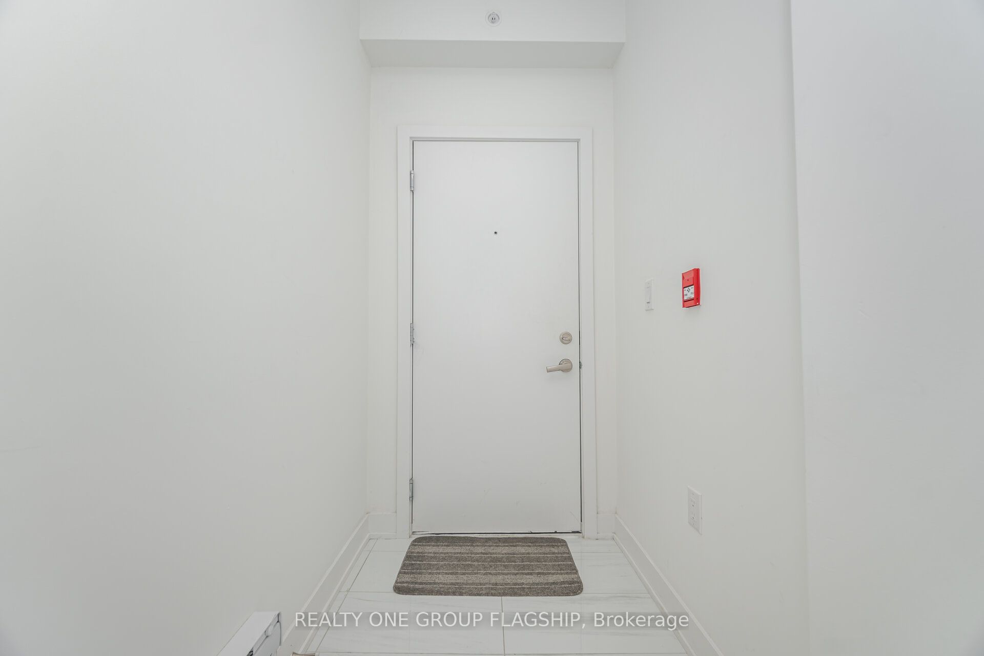 3476 Widdicombe Way W 27