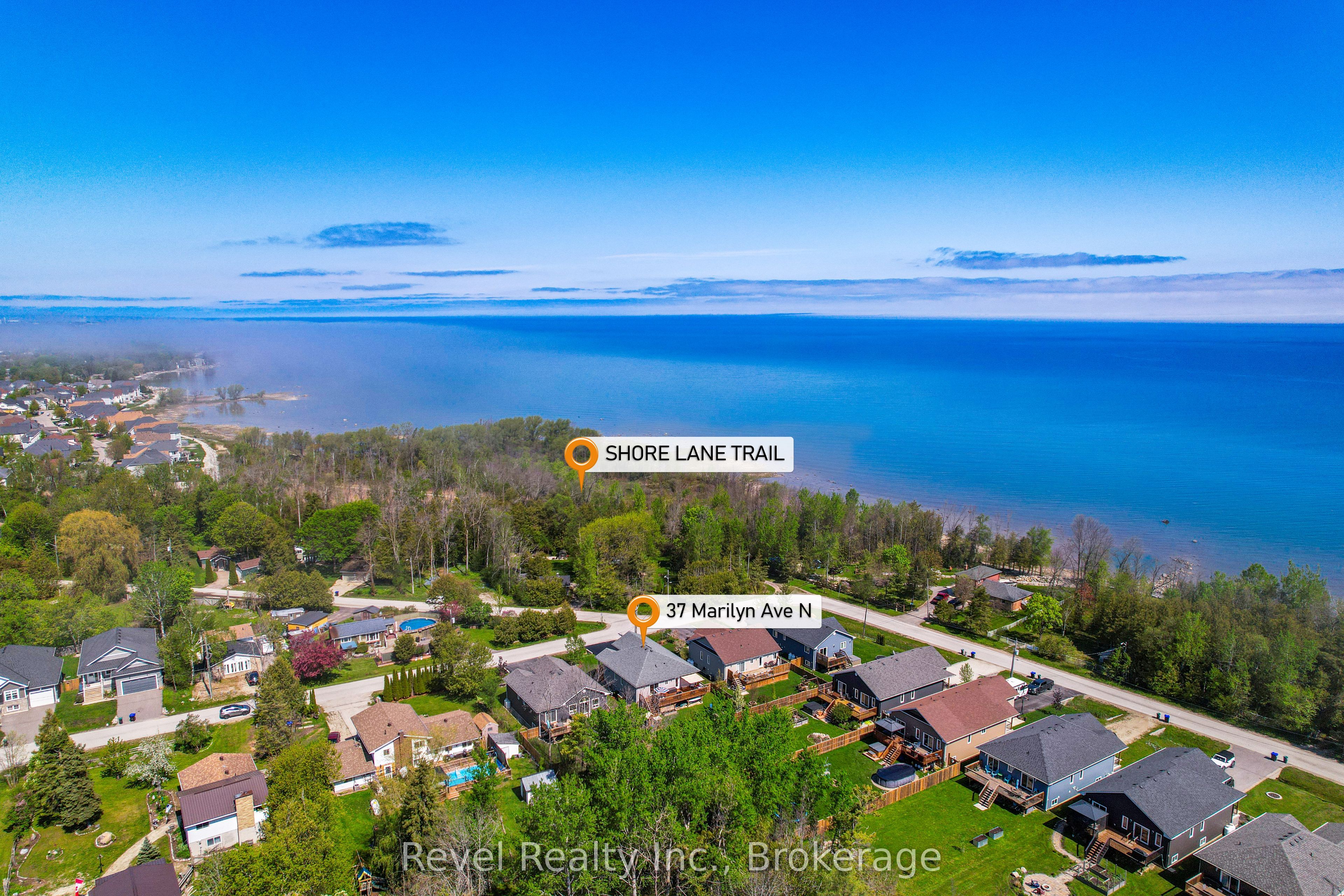 37 Marilyn Avenue N