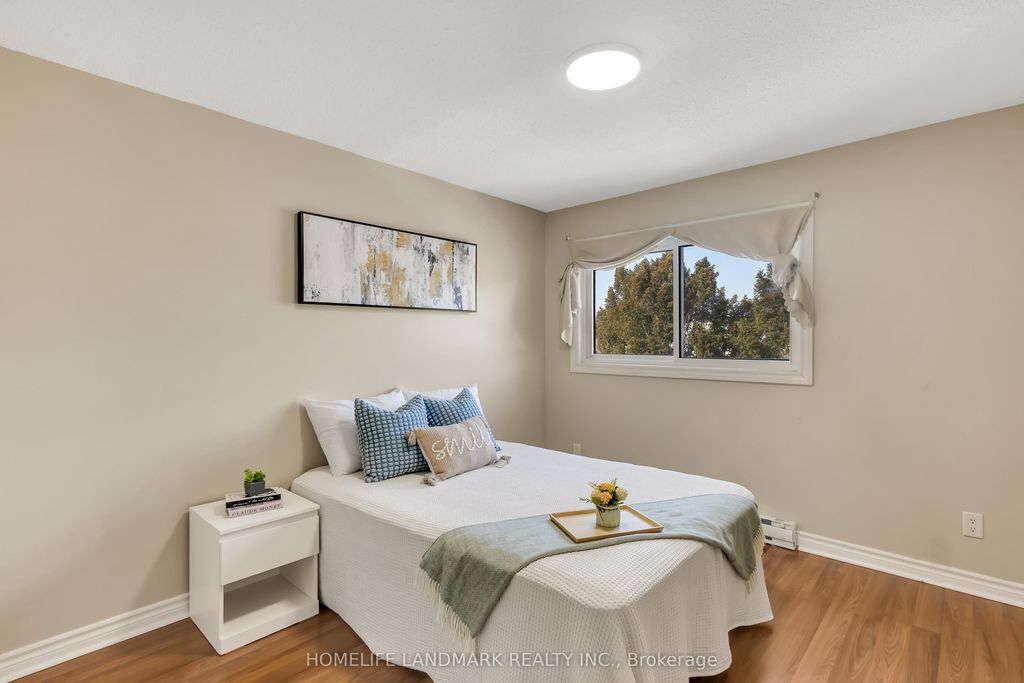 Photo of 35 BRECKENRIDGE Drive #28, Kitchener, ON N2B 3H5 (MLS # X12909554)