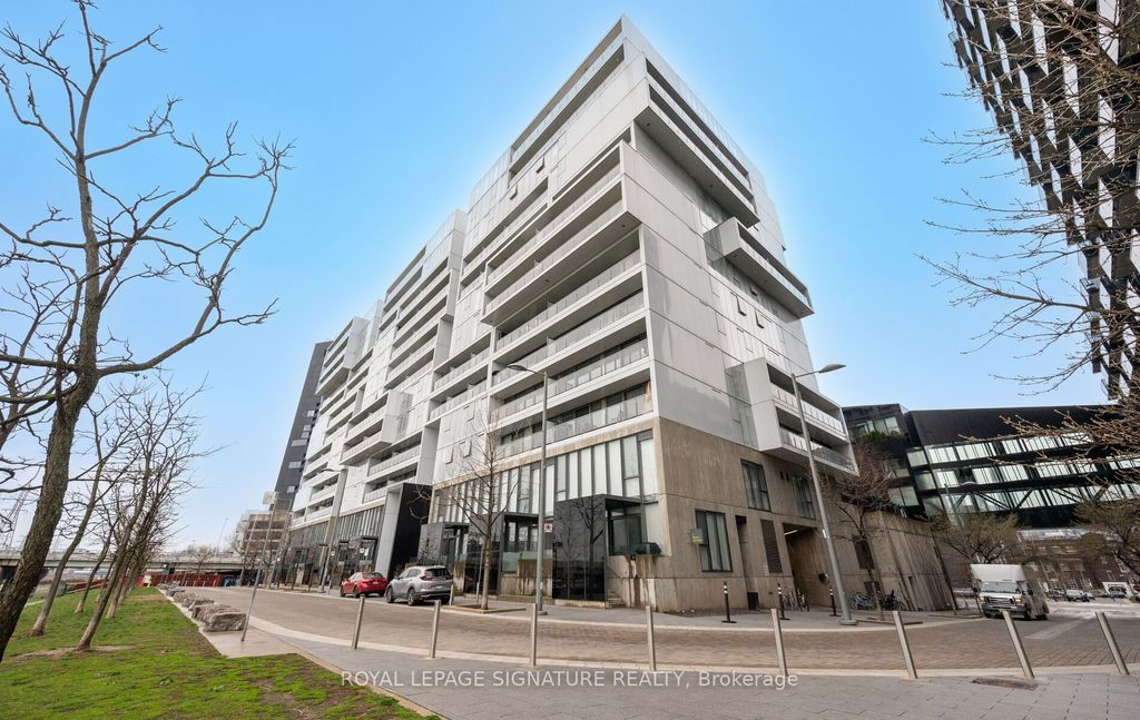Photo of 32 Trolley Crescent #608, Toronto, ON M5A 0E8 (MLS # C13068734)