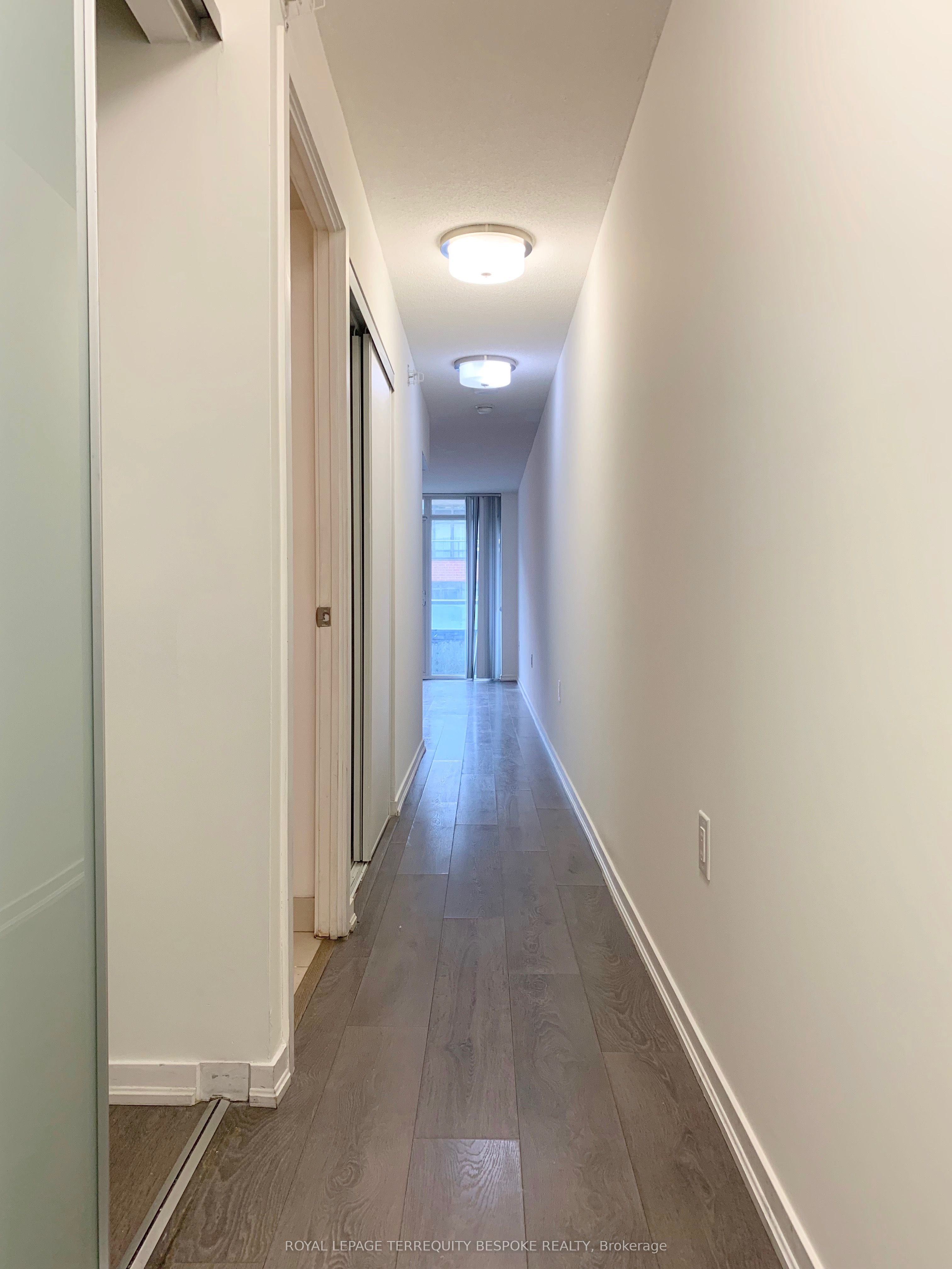 36 Lisgar Street 509E