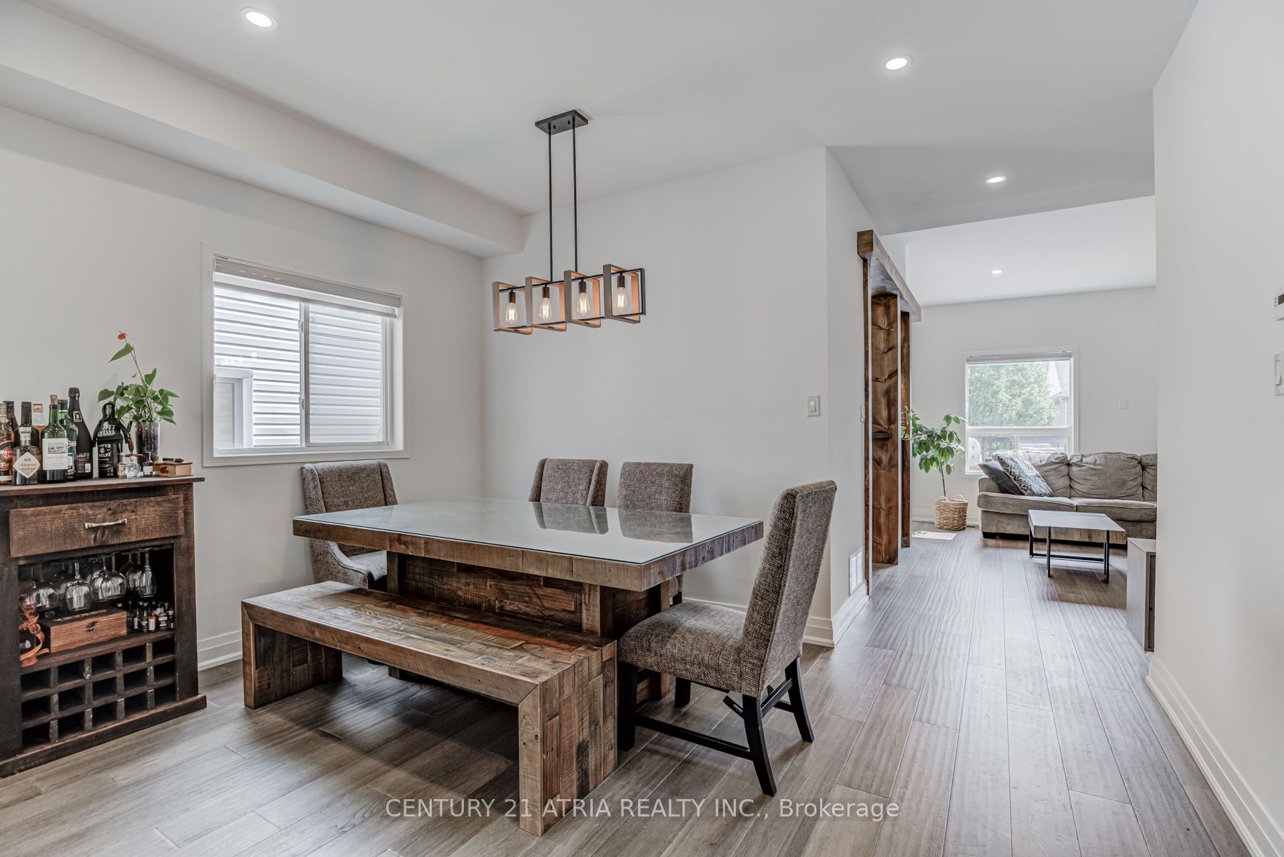 121 English Oak Drive