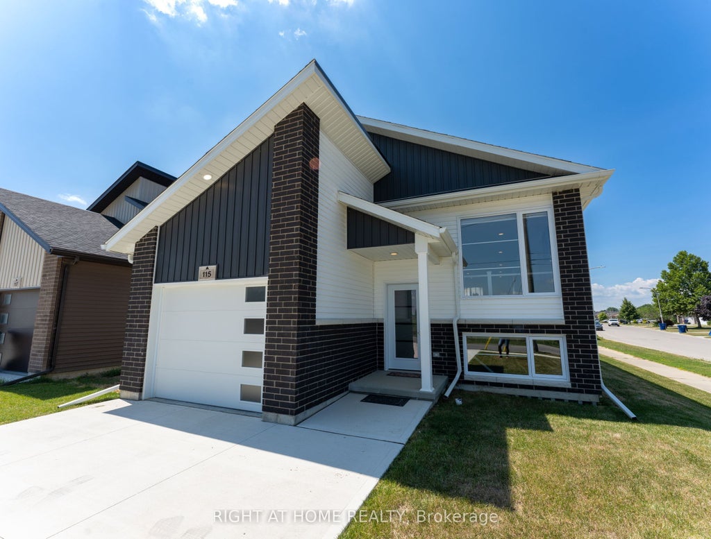 Photo of 115 Howard Road, Chatham-Kent, ON N7M 0A4 (MLS # X13547046)