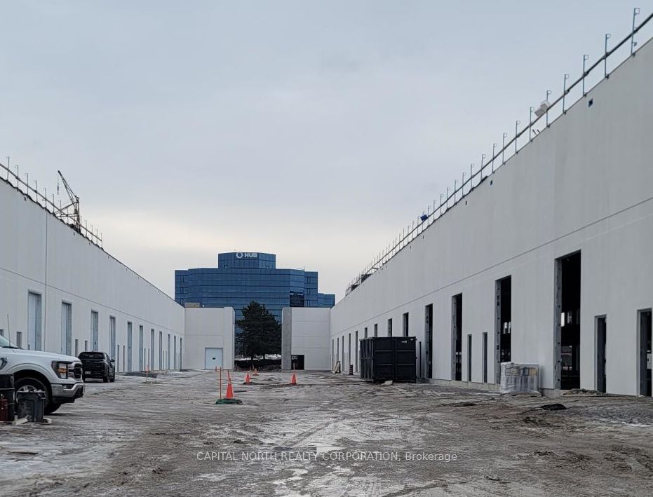 55 Markham Central Square B1