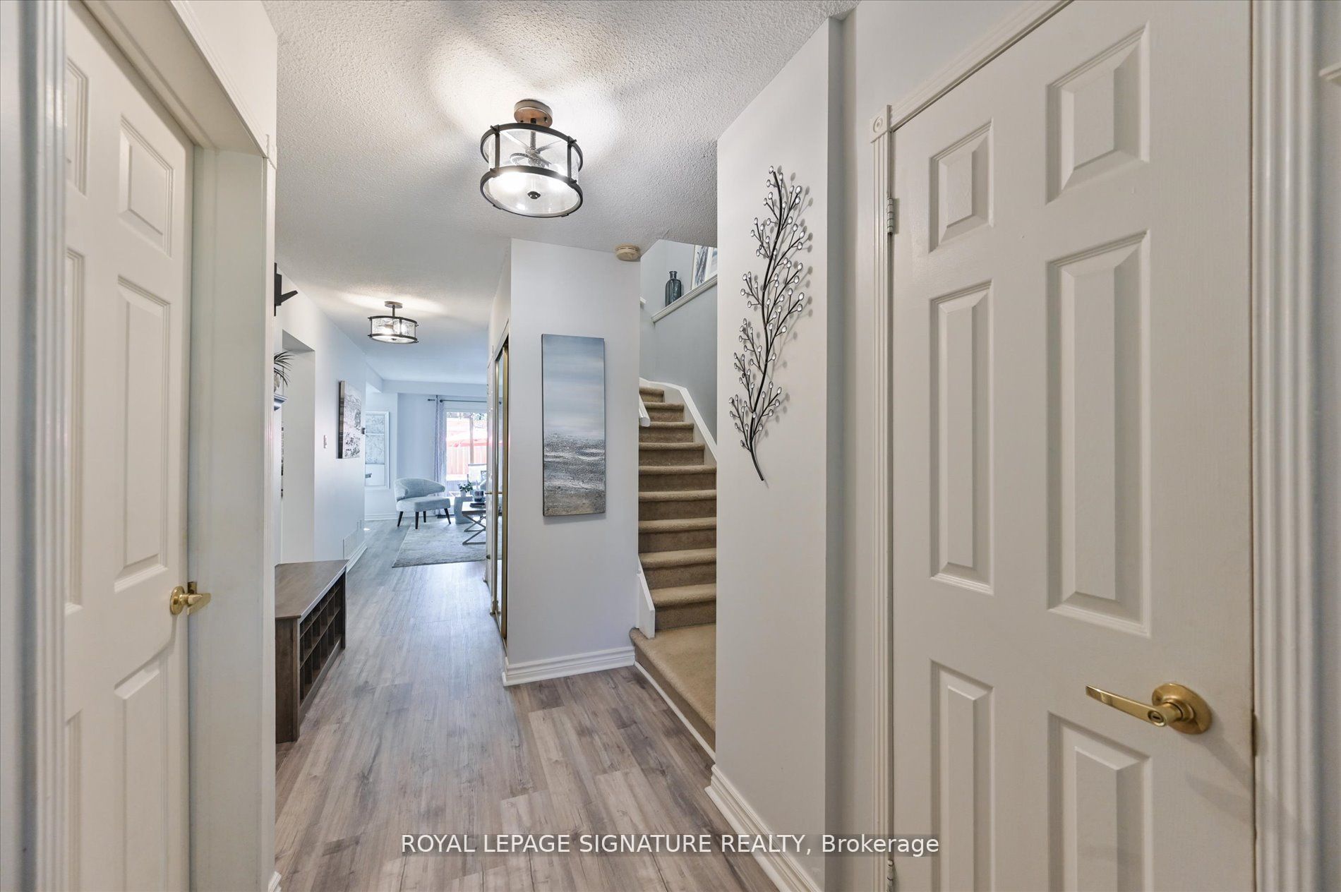 2709 Romark Mews