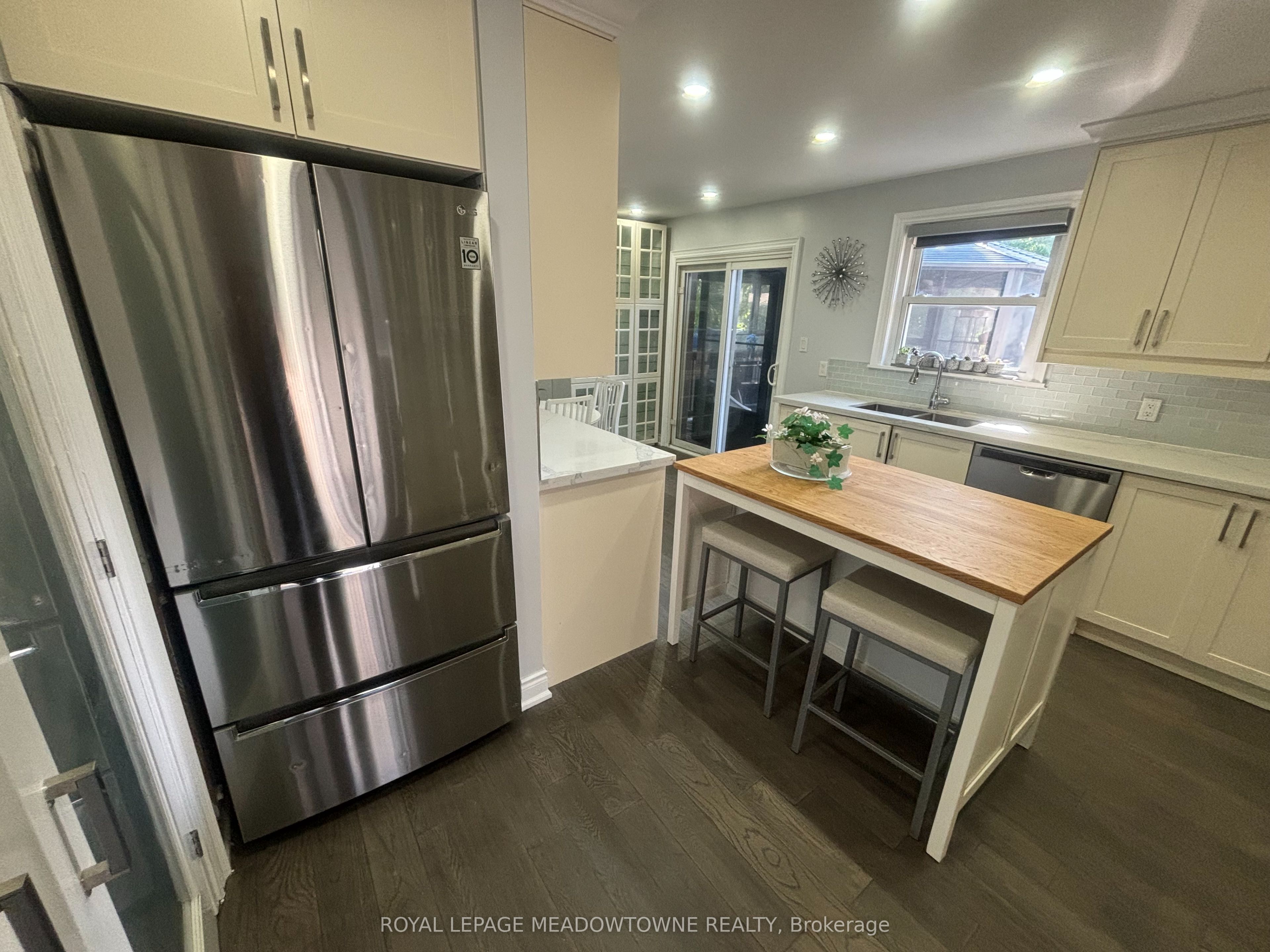 1278 Leighland Road Upper