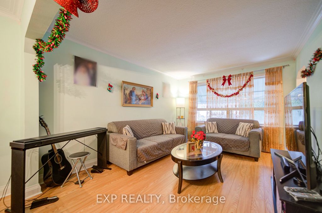 Photo of 63 Midland Avenue, Toronto, ON M1N 3Z8 (MLS # E12663556)