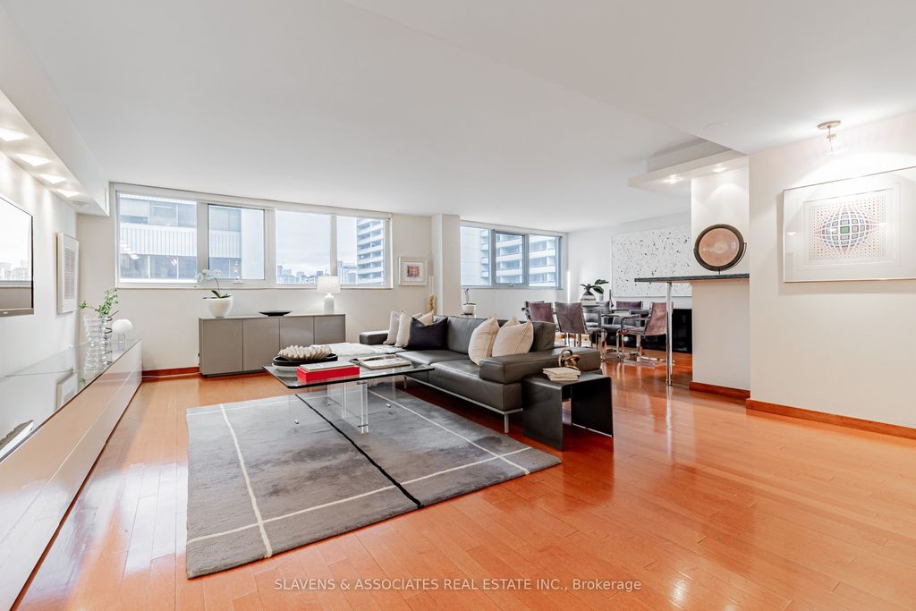 Photo of 360 Bloor Street E #1213, Toronto, ON M4W 3M3 (MLS # C12581006)