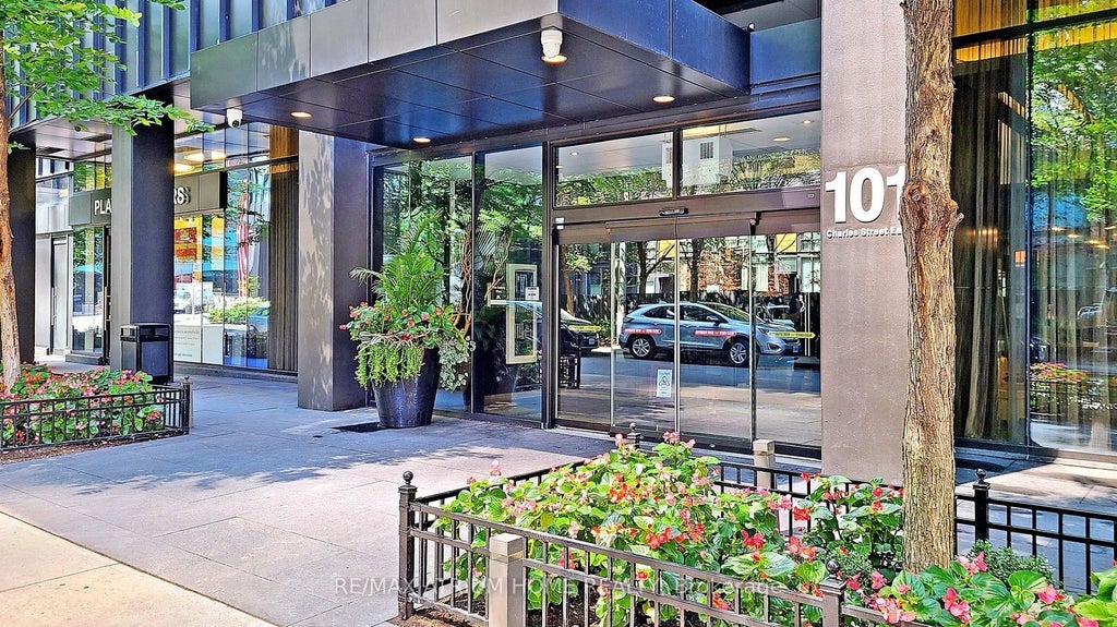 Photo of 101 Charles Street E #4510, Toronto, ON M4Y 1V2 (MLS # C13842204)