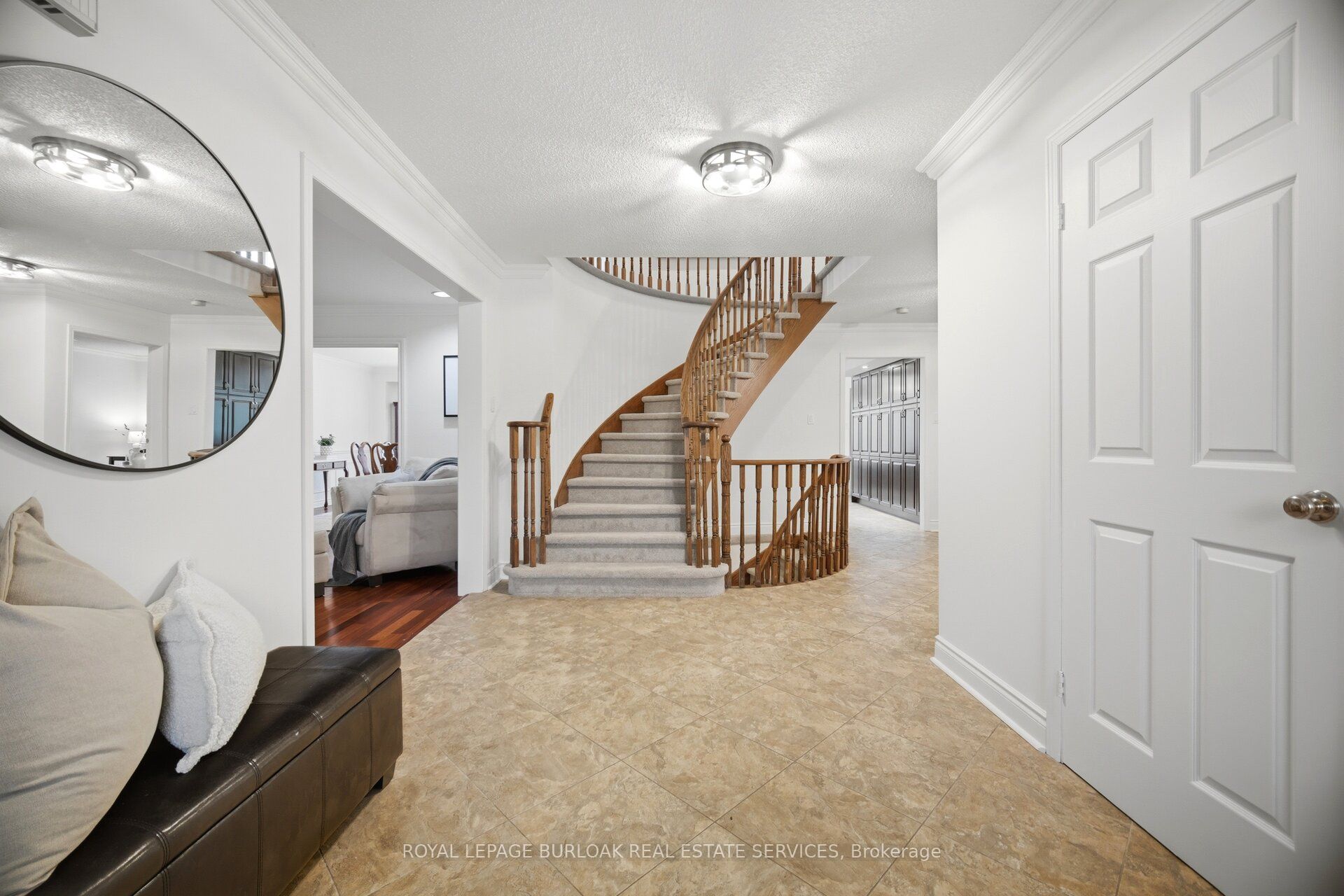 1122 Berkshire Court