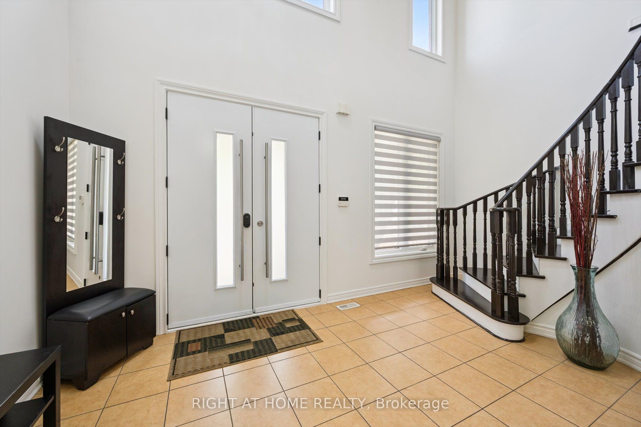 38 Cape Dorset Crescent