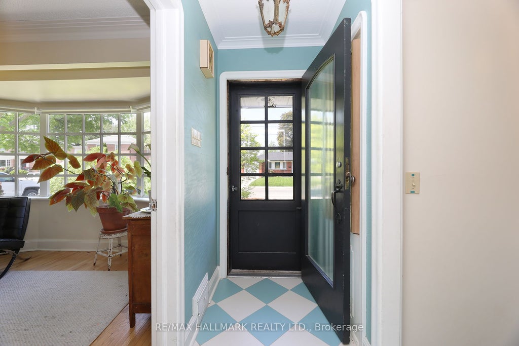 Photo of 33 Stag Hill Drive, Toronto, ON M4B 1K8 (MLS # E13415612)