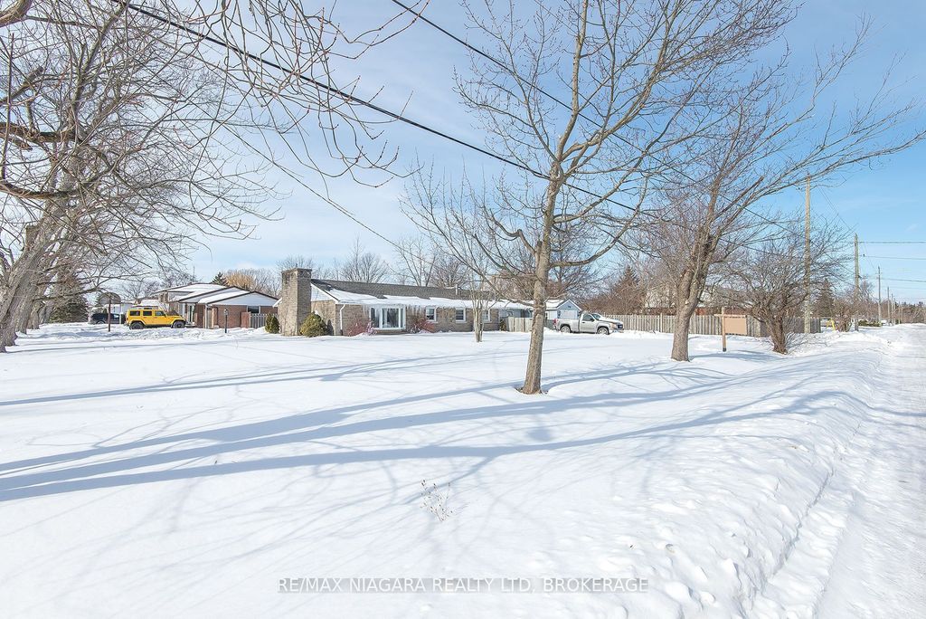 Photo of 487 Belleview Boulevard, Fort Erie, ON L0S 1N0 (MLS # X12789938)