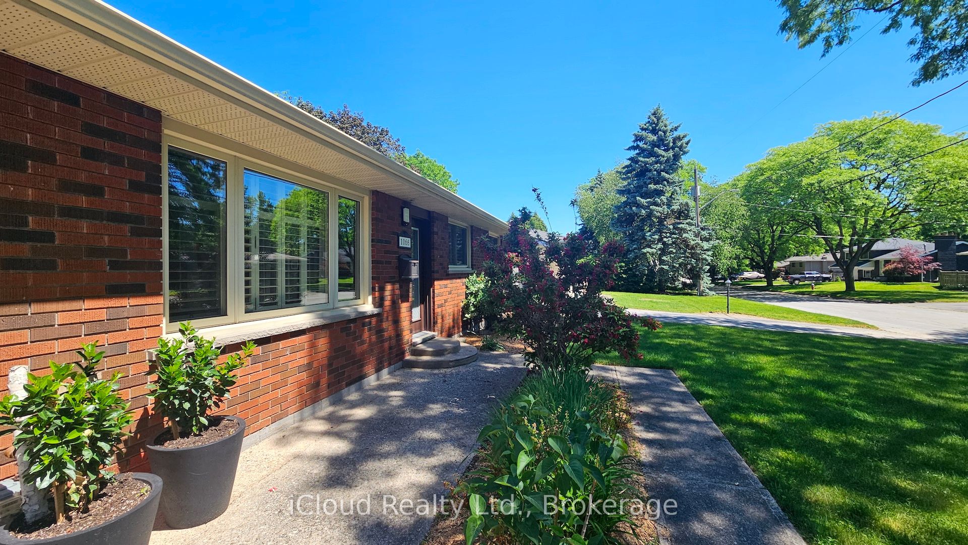 1066 Marley Crescent