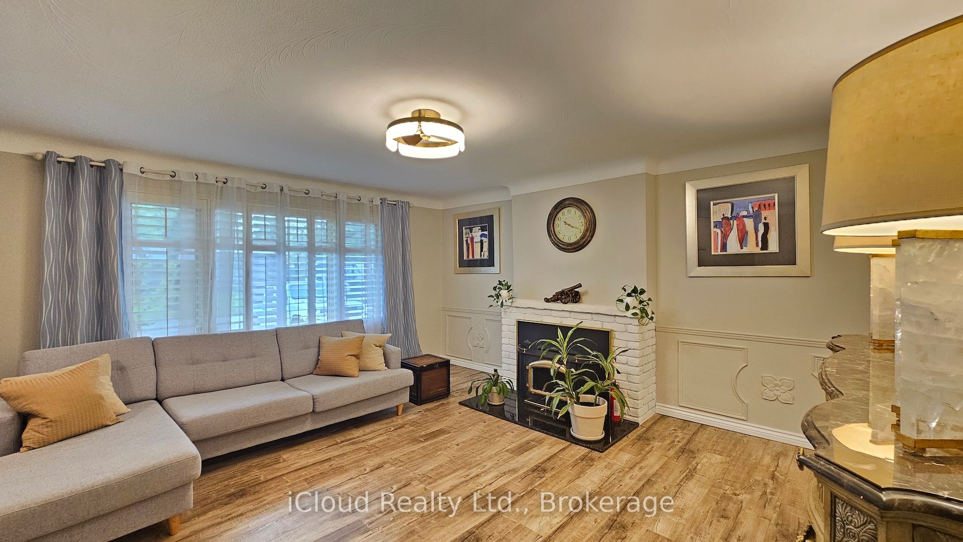 1066 Marley Crescent