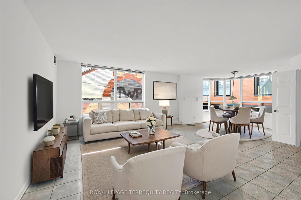 Photo of 25 Maitland Street #210, Toronto, ON M4Y 2W1 (MLS # C13753232)