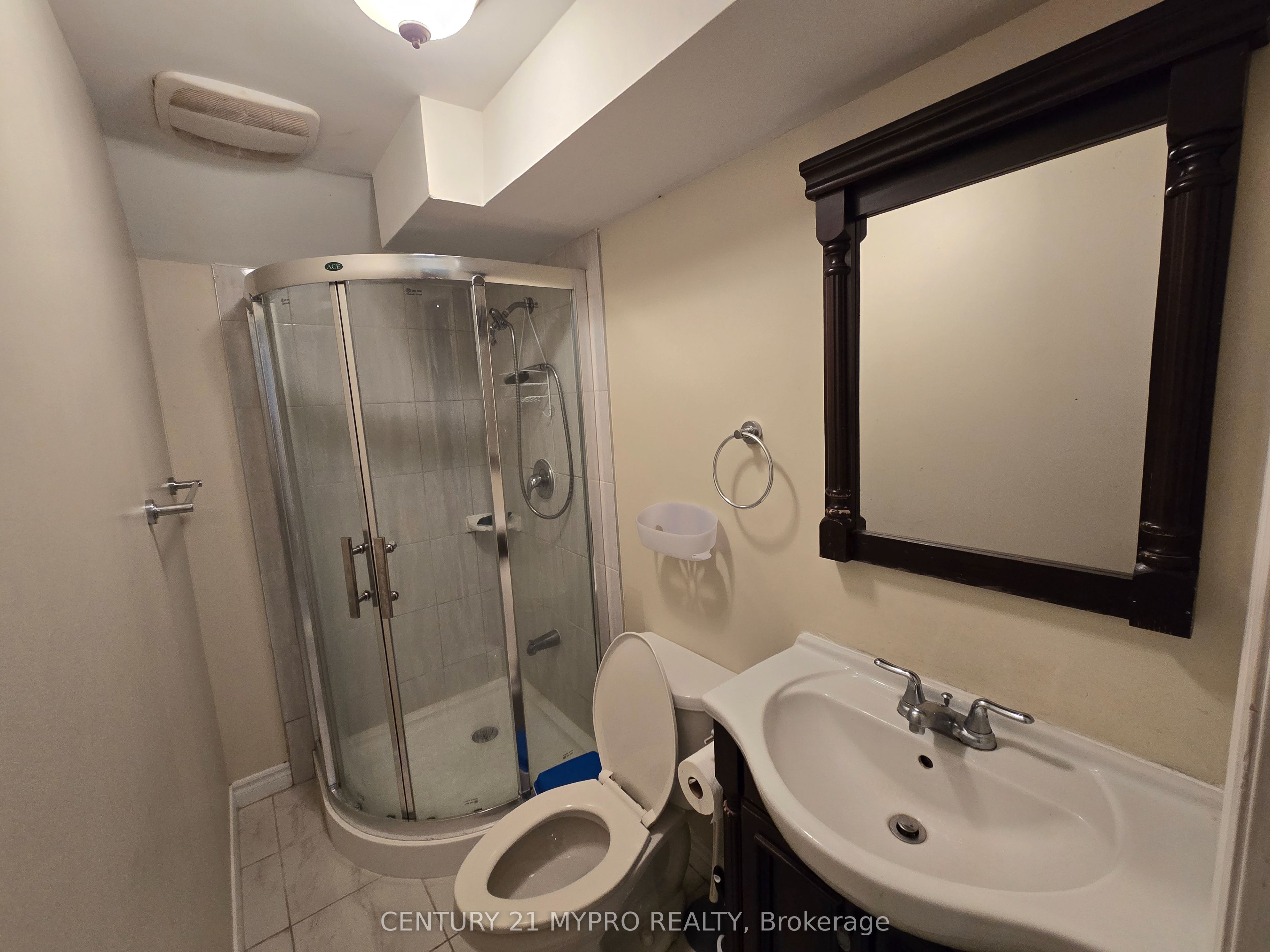 10 Bianca Drive Lower unit