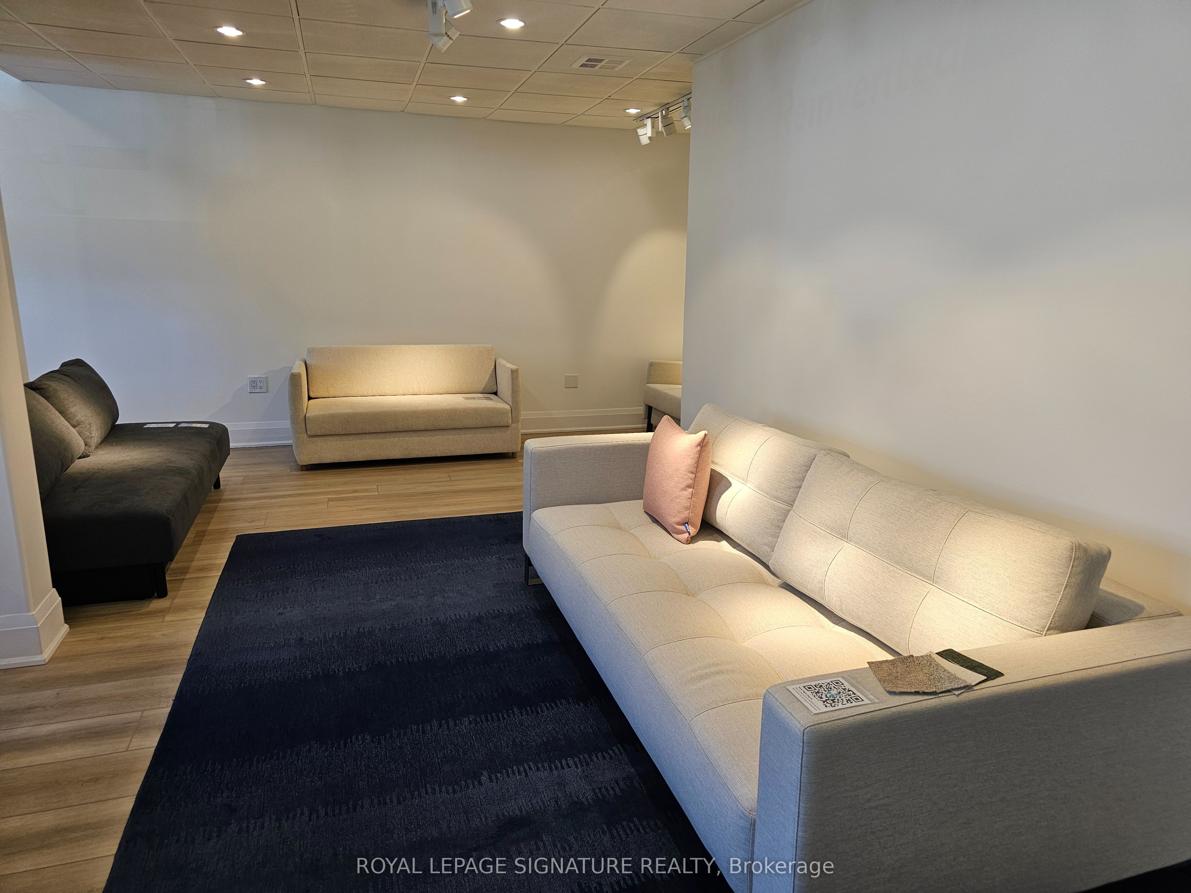 2373 Bloor Street W Suite A