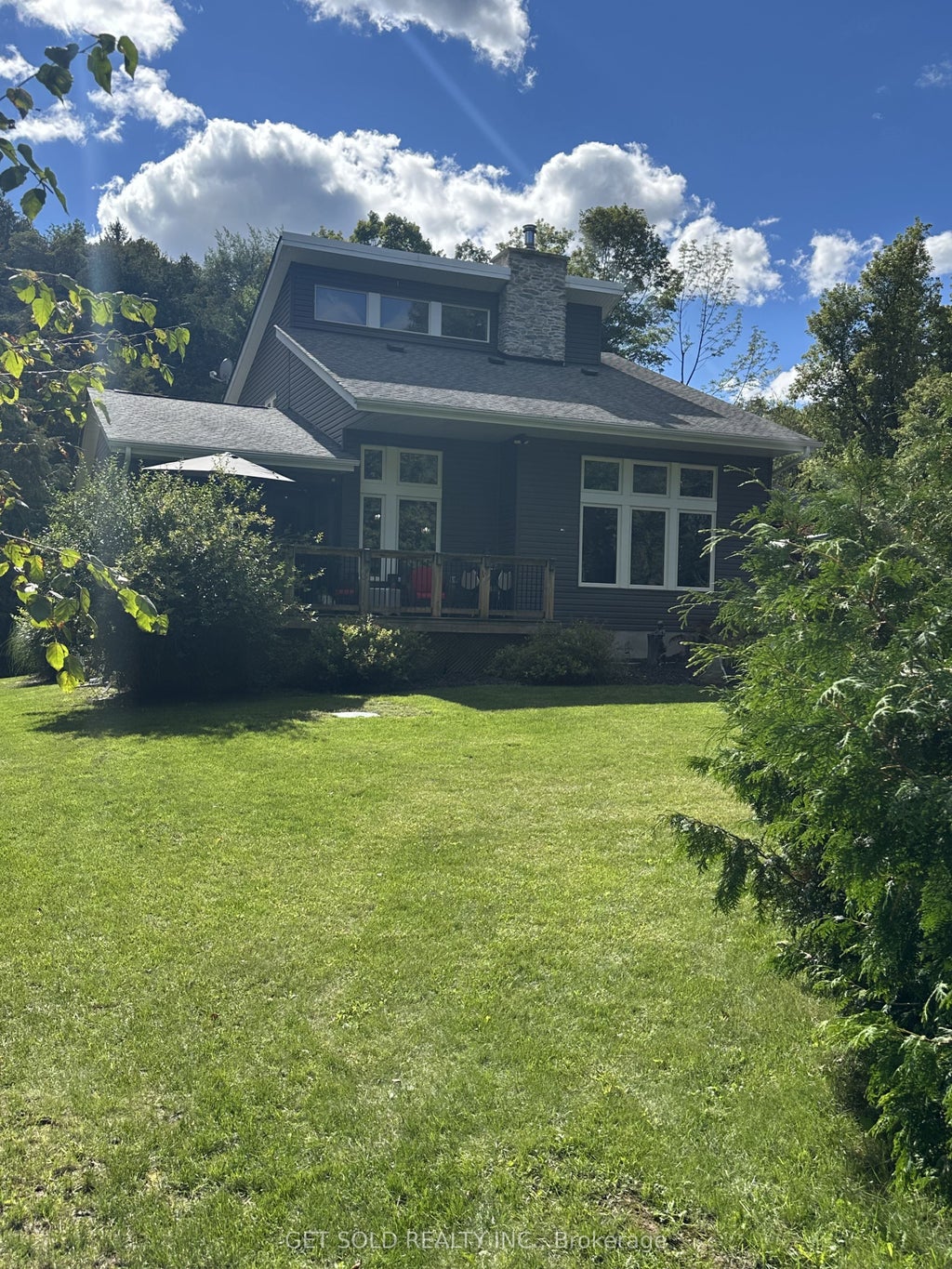 Photo of 11 Fieldway Court, Melancthon, ON L0N 1J0 (MLS # X13780118)