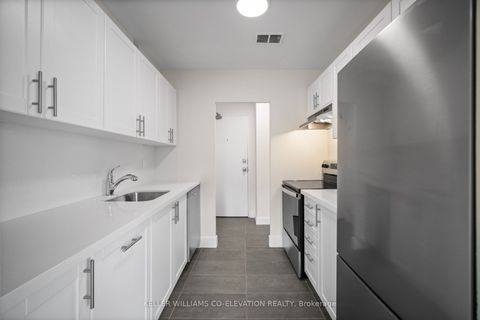 10 Fontenay Court 301 Toronto ON M9A 4W3