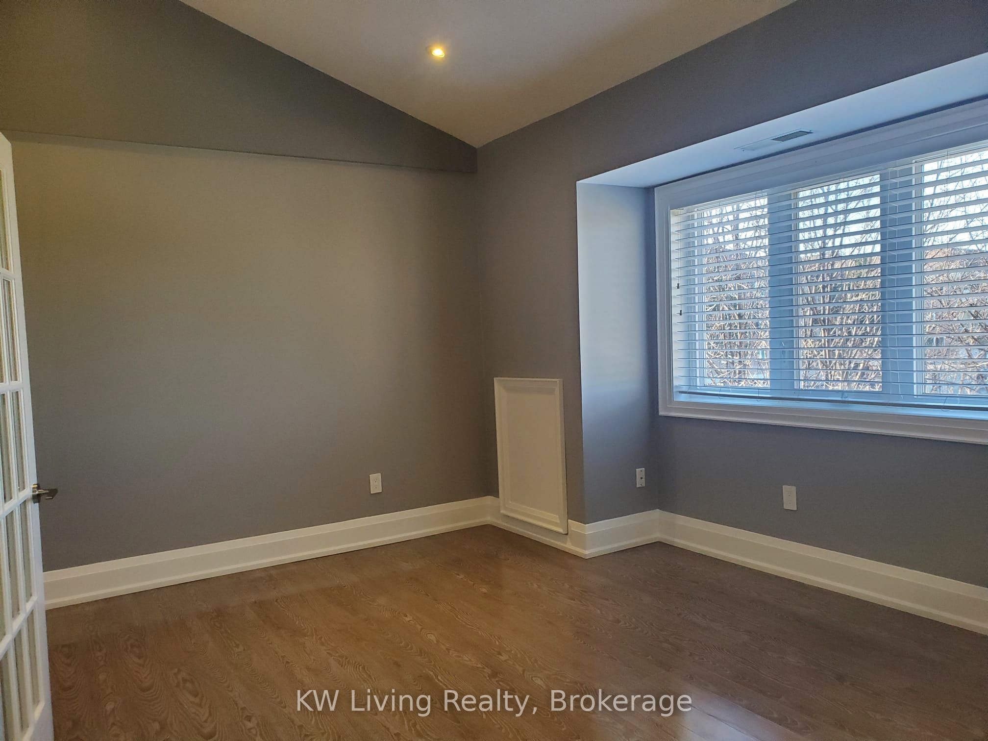 101 Bristol Road E 223