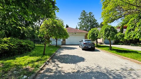 Photo of 117 Arjay Crescent, Toronto, ON M2L 1C6 (MLS # C12399105)