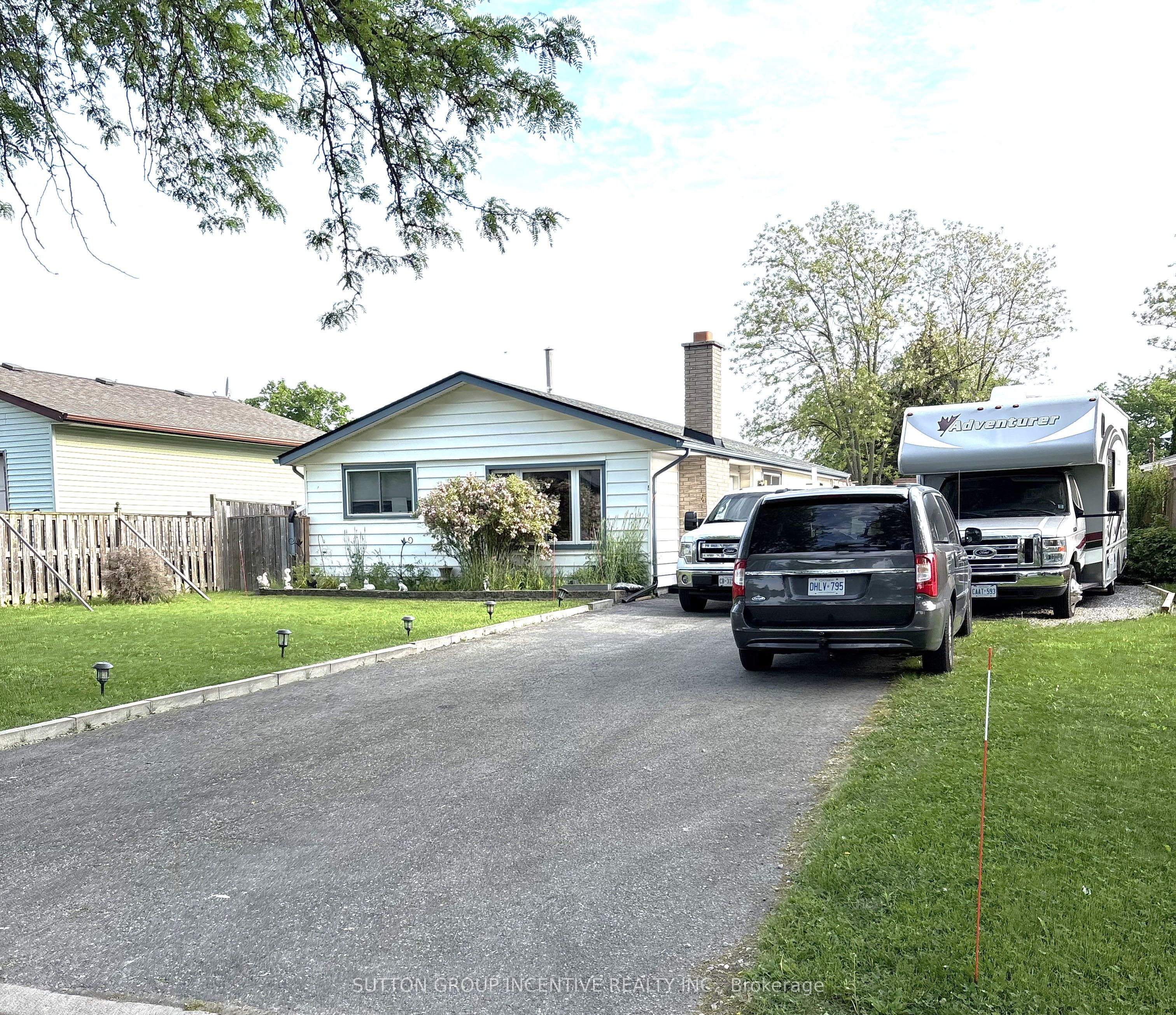 5 Lanark Crescent