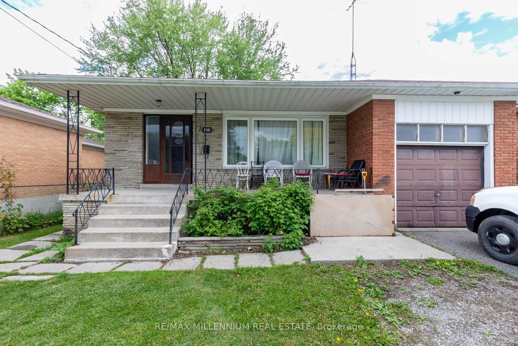 Photo of 484 Drewry Avenue, Toronto, ON M2R 2K8 (MLS # C12650762)