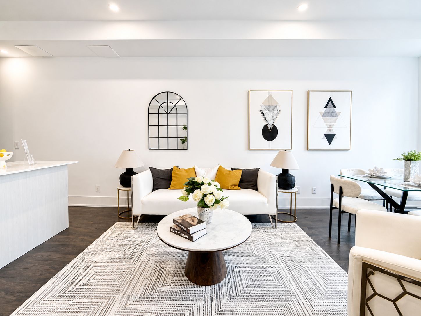 270 Davenport Road TH6