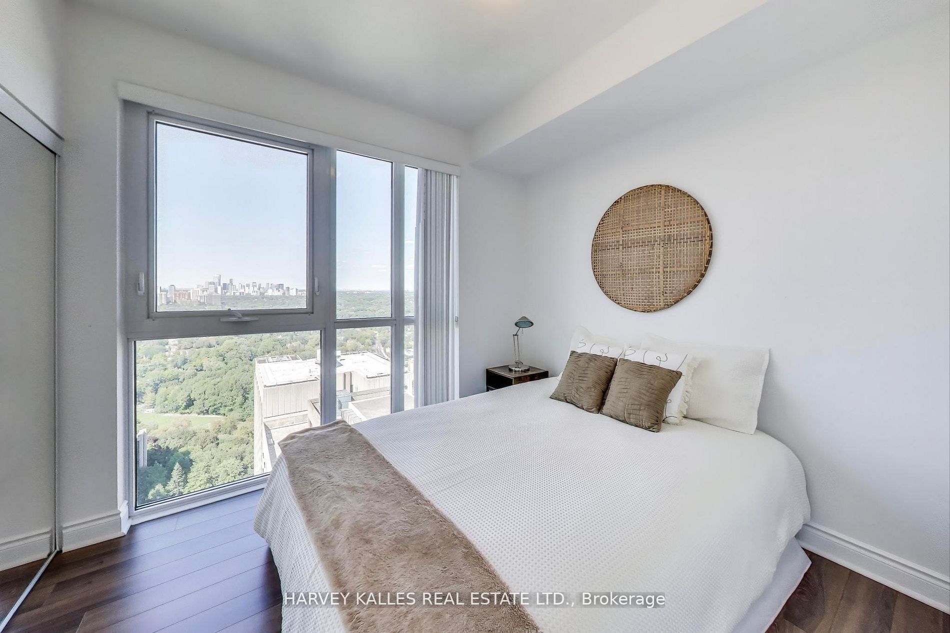 28 Ted Rogers Way 3609