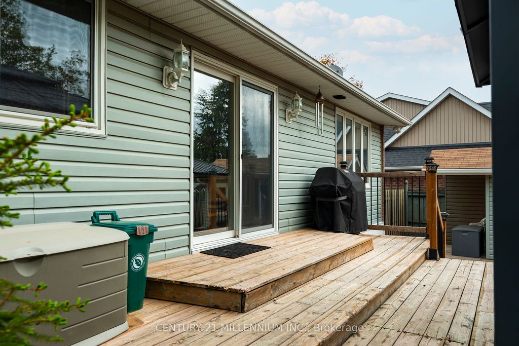 Photo of 13 Ellen Crescent, Erin, ON N0B 1Z0 (MLS # X13509396)