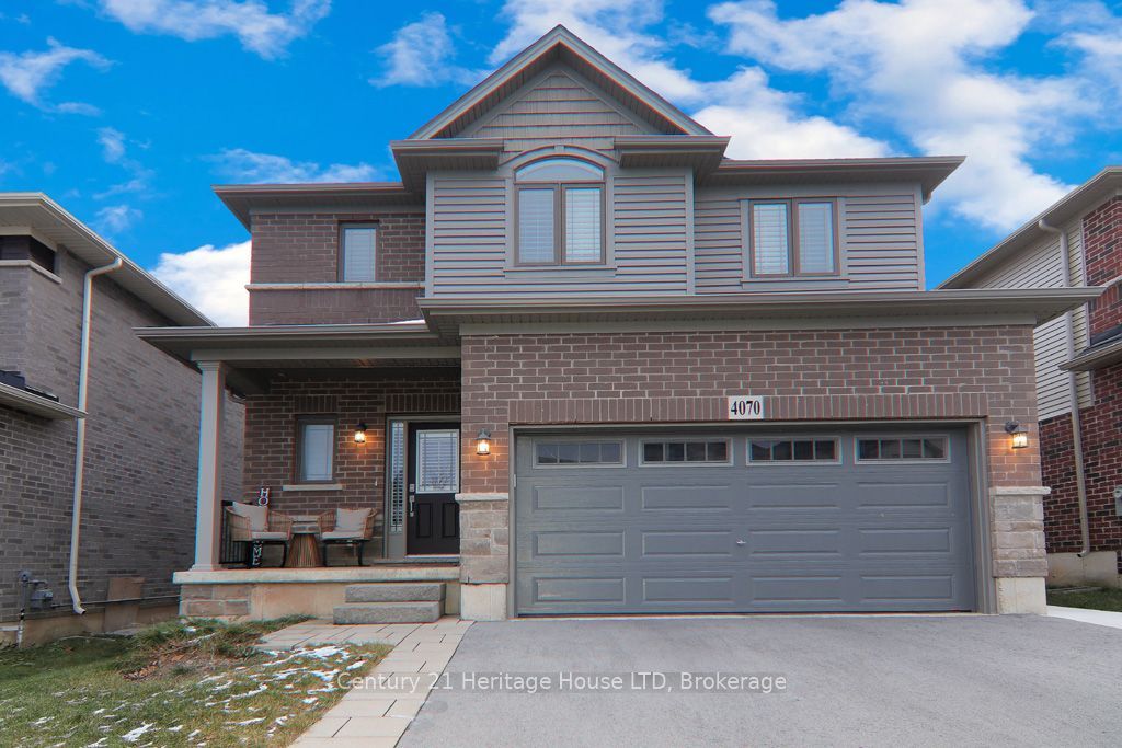 Photo of 4070 Thomas Street, Lincoln, ON L3J 0S5 (MLS # X12595284)