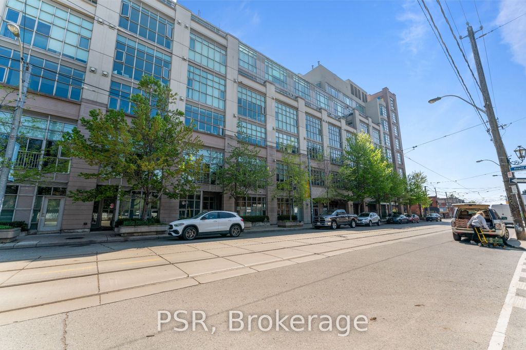 Photo of 437 Roncesvalles Avenue #702, Toronto, ON M6R 3B9 (MLS # W12283943)