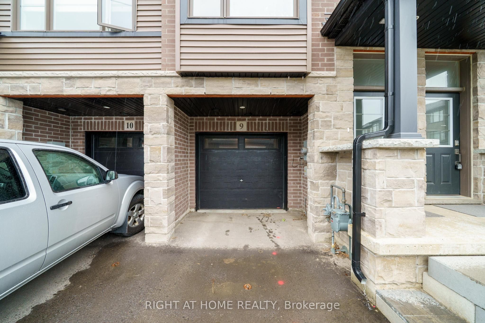 120 Court Drive 9