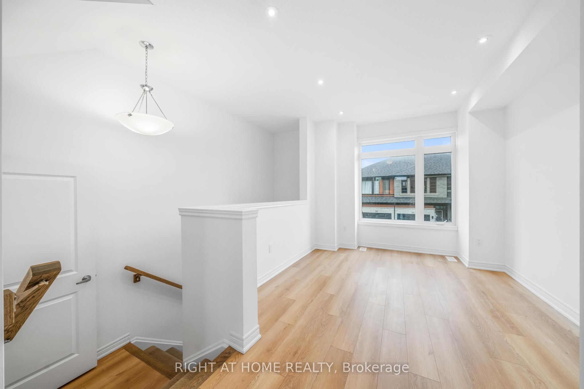 120 Court Drive 9