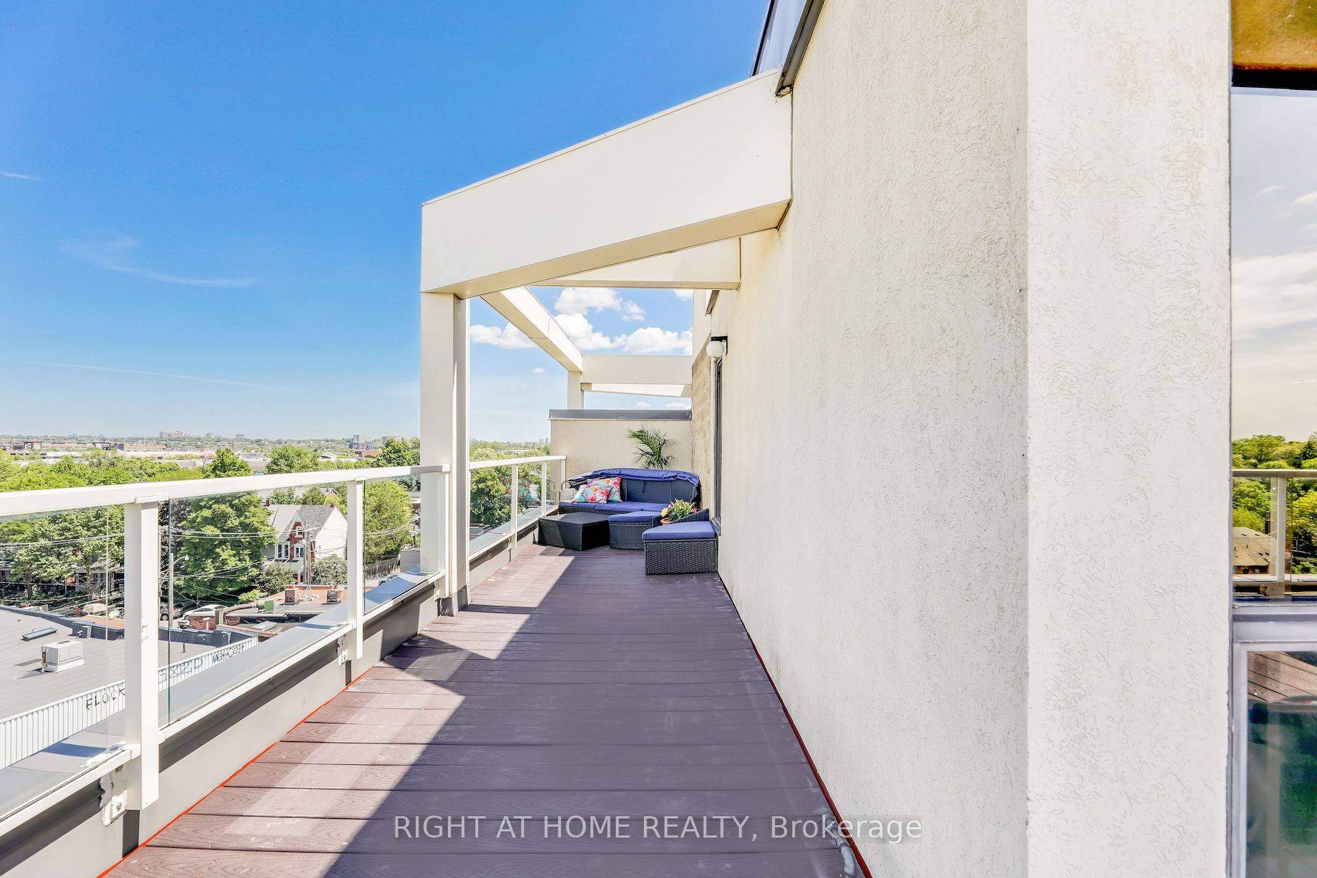 1 St Johns Road 504