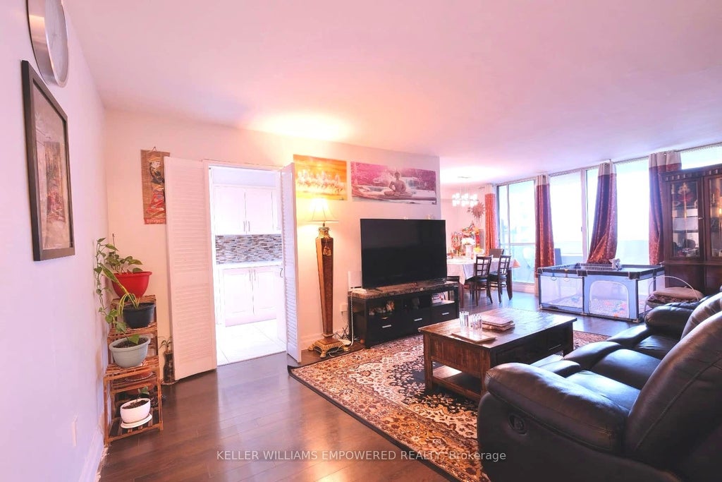 Photo of 1 Massey Square #2603, Toronto, ON M4C 5L4 (MLS # E13524762)
