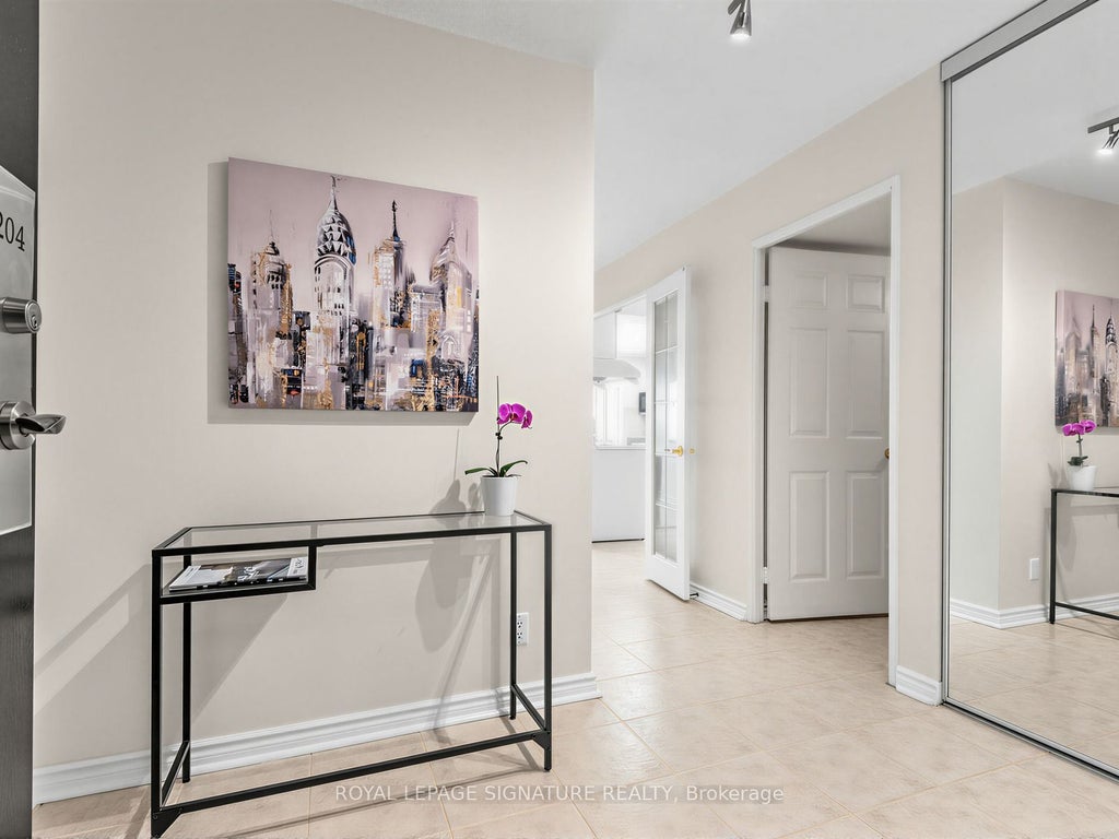 Photo of 205 Wynford Drive #2204, Toronto, ON M3C 3P4 (MLS # C13584140)