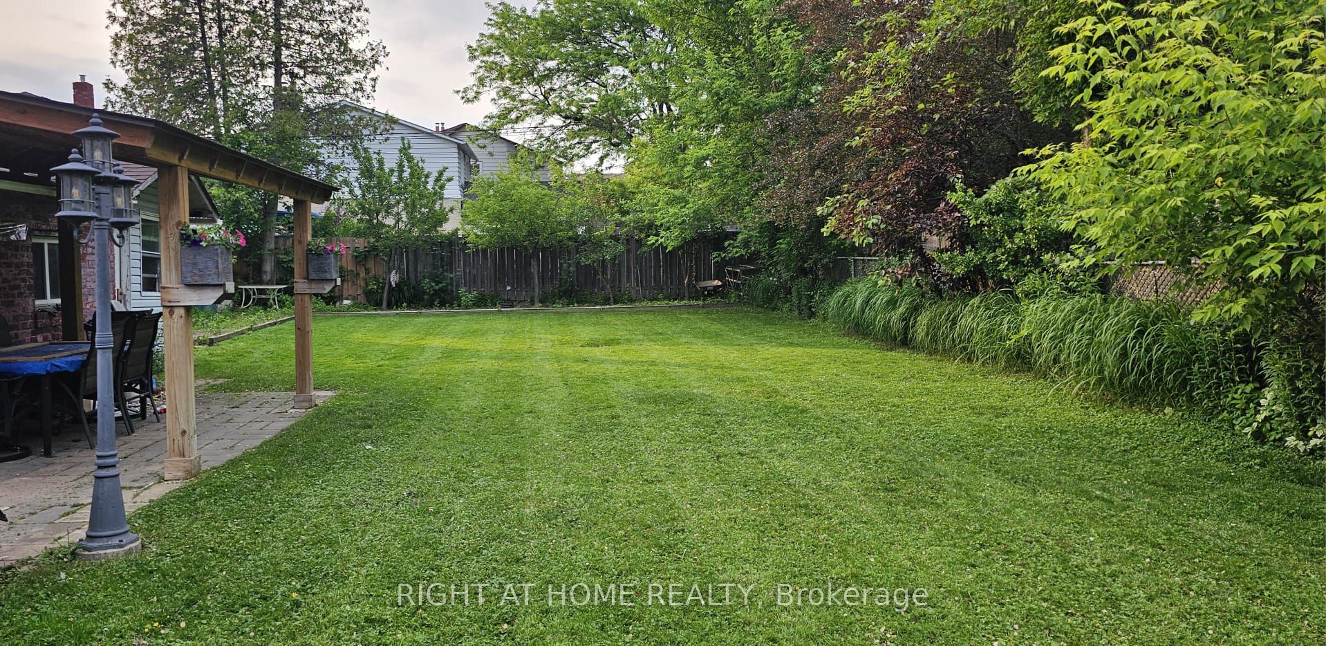 22 Birchlea Avenue