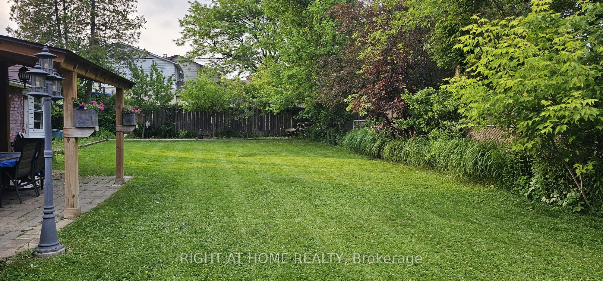 22 Birchlea Avenue
