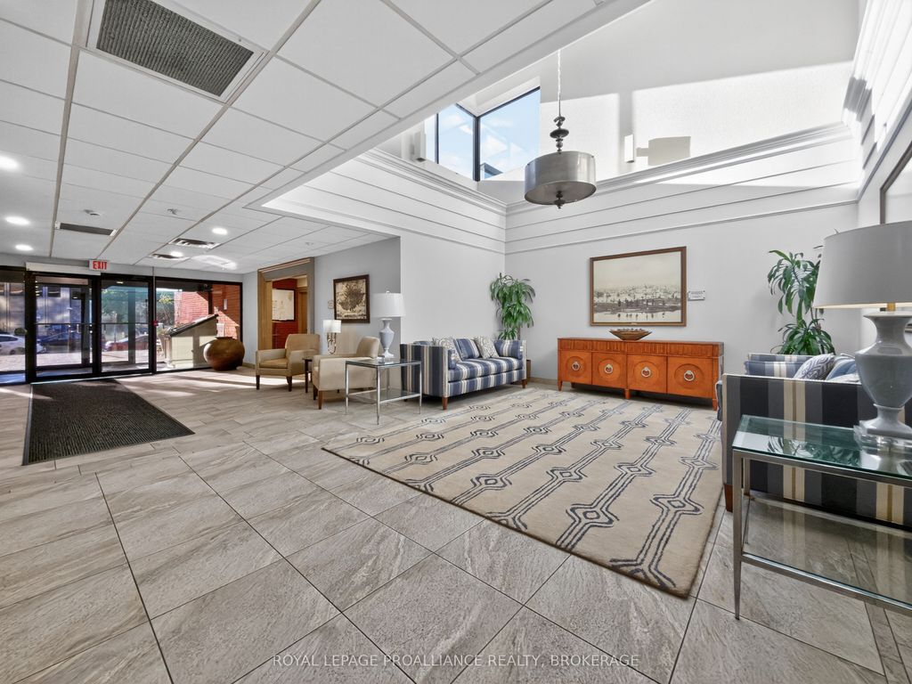 Photo of 165 Ontario Street #505, Kingston, ON K7L 2Y6 (MLS # X13544920)
