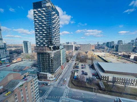 47 Mutual Street 1806 Toronto ON M5B 0C6