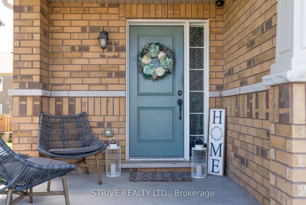 Photo of 2482 Steeplechase Street, Oshawa, ON L1L 0J6 (MLS # E13093722)