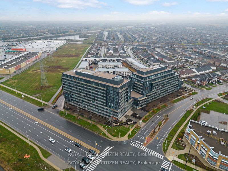 3200 Dakota Common N/A B418