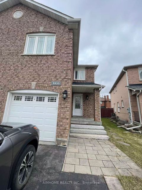 5533 Richmeadow Mews Mississauga ON L4Z 3T3