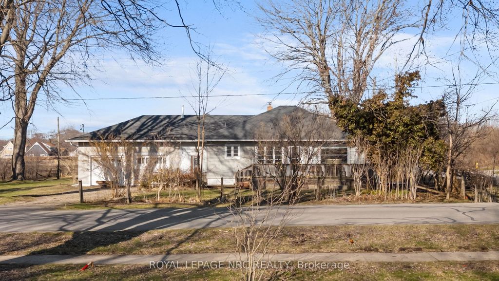 Photo of 197 Elmwood Avenue, Fort Erie, ON L0S 1B0 (MLS # X12988954)