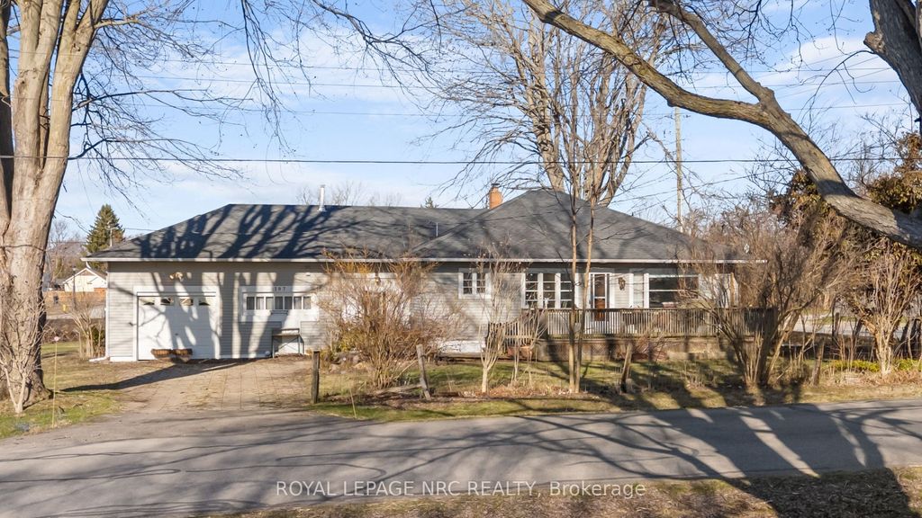 Photo of 197 Elmwood Avenue, Fort Erie, ON L0S 1B0 (MLS # X12988954)